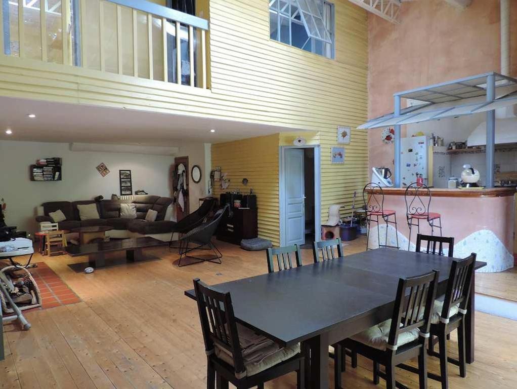 Duplex avec terrasse tropézienne Appartement Pézenas Buitenkant foto