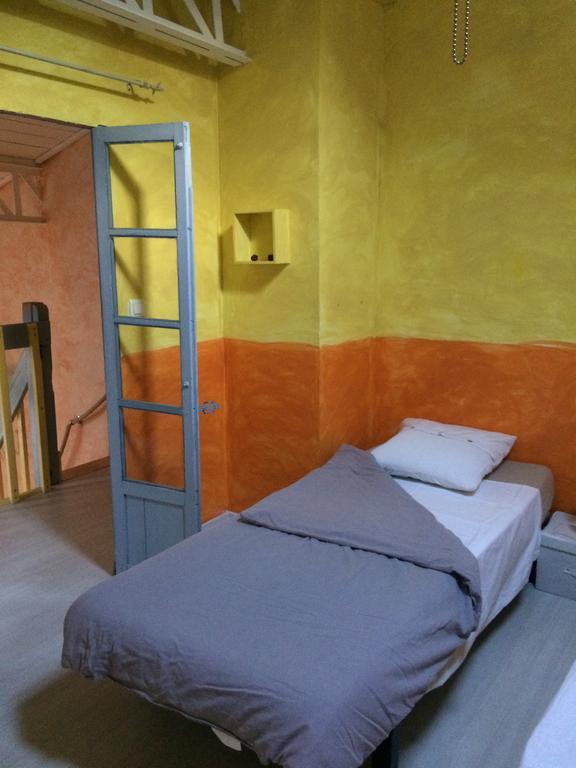 Duplex avec terrasse tropézienne Appartement Pézenas Buitenkant foto